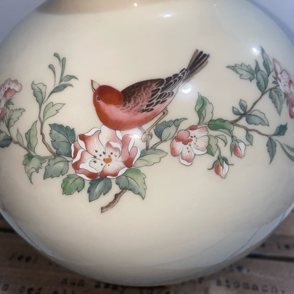 Vintage Lenox Serenade 7” Porcelain Globe‎ Vase - Picture 9 of 9